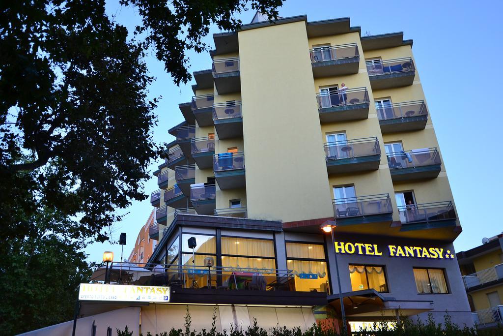 Hotel Fantasy Rímini Exterior foto