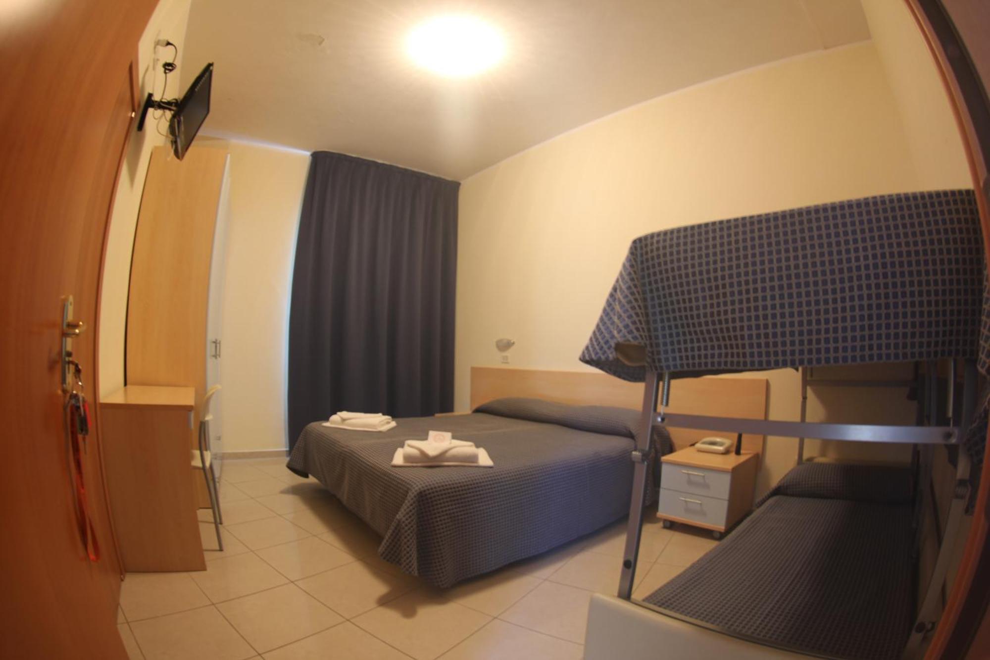 Hotel Fantasy Rímini Habitación foto